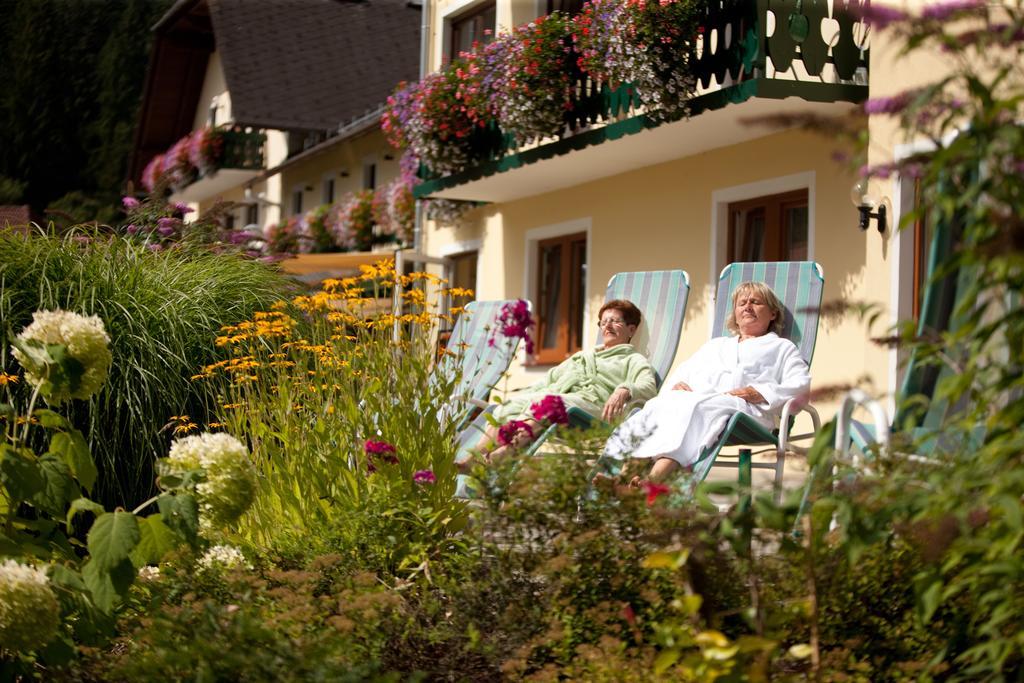 Hotel Moenichwalderhof Monichwald エクステリア 写真