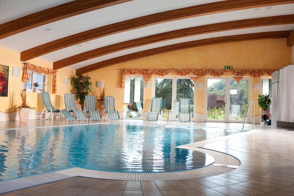 Hotel Moenichwalderhof Monichwald エクステリア 写真