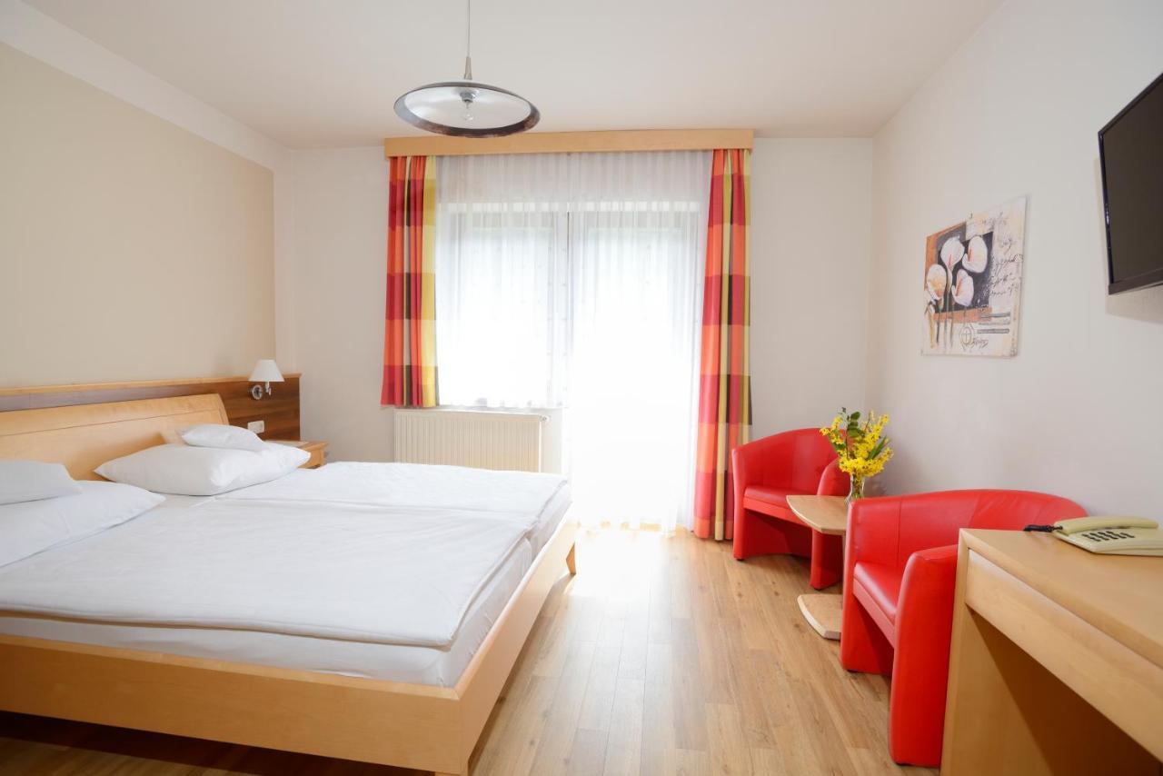 Hotel Moenichwalderhof Monichwald エクステリア 写真