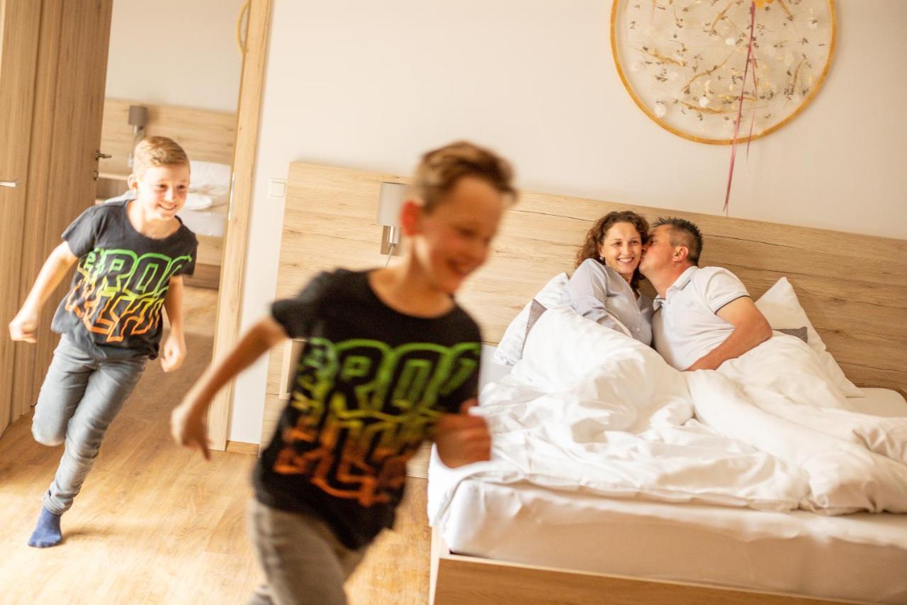 Hotel Moenichwalderhof Monichwald エクステリア 写真