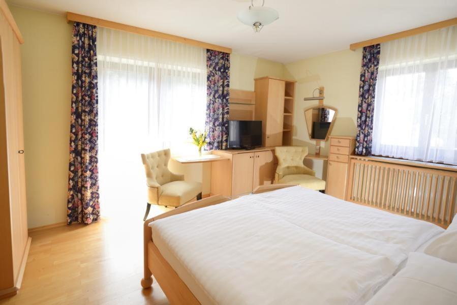 Hotel Moenichwalderhof Monichwald エクステリア 写真